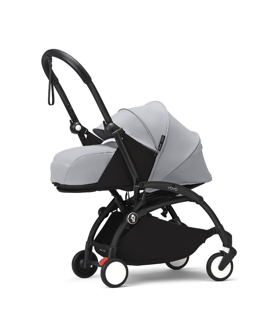 Stokke® YOYO3® 0+ Stone. Black Frame. Extended Canopy.
